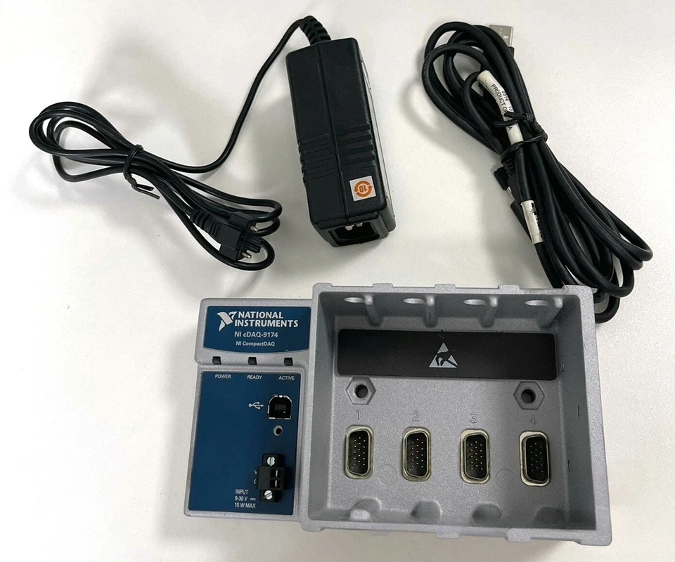 National Instruments NI cDAQ-9174 USB CompactDAQ Chassis 4 slot con cavo di alimentazione - Immagine 1 di 4