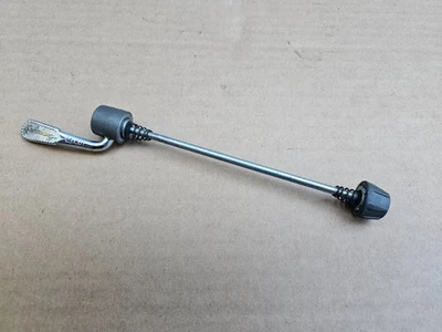 Pincho trasero Campagnolo liberación rápida palanca curva 126 mm espaciado bicicleta de carretera Italia Foto 1 de 4