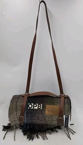 NEW Pendleton Motor Robe Throw w/Leather Carrier Haystack Plaid 52" x 66"  - Picture 1 of 8