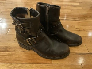 Frye Bootie Veronica Short Strap Biker Brown Boot Size 8 Medium - Picture 1 of 11