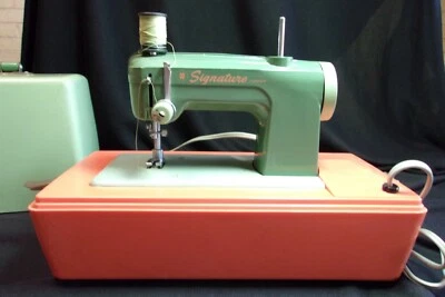 Máquina de coser Wards Signature Jr. Niños, trabaja, Foto 1 de 4