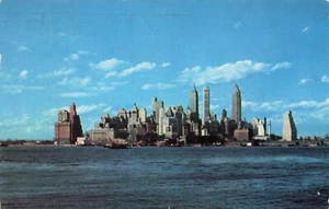 Lower Manhattan Skyline, Nueva York Vintage Chrome PC publicado 1956 - Imagen 1 de 2