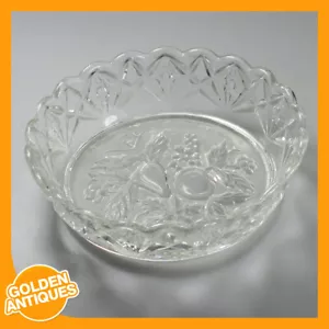 vintage old Glass Crystal Clear Decorative Round Snack Trinket Bowl Box Dish - Picture 1 of 4