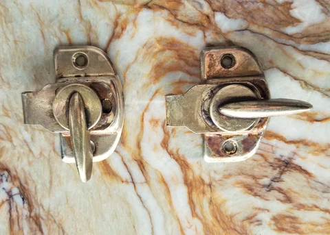 PAIR Vintage Cabinet Spring Twist Grasp Latch Brass Cover