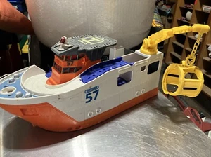 Matchbox Mission Marine Rescue Shark Boat Ship BFN57 2013 - Picture 1 of 7