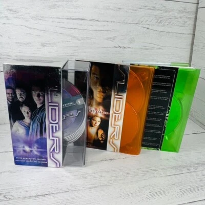 Sliders TV Series Dvd Box Sets Seasons 1 2 3 4 Jerry O Connell Wade Wells - Image 1 of 4