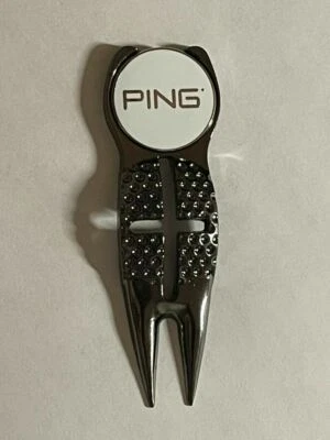 Crosshairs Divot Tool & Karsten PING 1" Flat Coin Style Golf Marker - A Beauty!