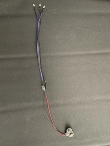 Vorverdrahtete Dreifach UV LED mit Ein/Aus Schalter und 9V Batteriestecker - Halloween - - Bild 1 von 4