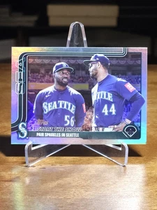 2025 Topps Update Randy Arozarena Julio Rodriguez Rainbow Foil #US244 Mariners - Picture 1 of 2