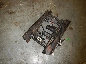 Base de asiento eléctrico conductor JEEP Grand Cherokee WJ 99-04 pista sin deslizador de memoria - Imagen 1 de 1