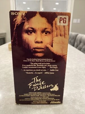 The Fringe Dwellers VHS Justine Saunders, Kristina Nehm, Bob Maza 1987  - Imagem 1 de 4