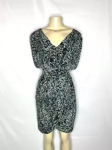 SUZI CHIN FOR MAGGY BOUTIQUE BLUE MULTI SILK SURPLICE FRONT DRESS SIZE 10 - Picture 1 of 4