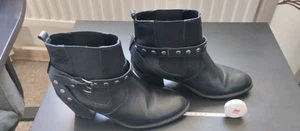 Black Womens Leader Ankle Boost size 5.5 Eu 39 - Picture 1 of 5