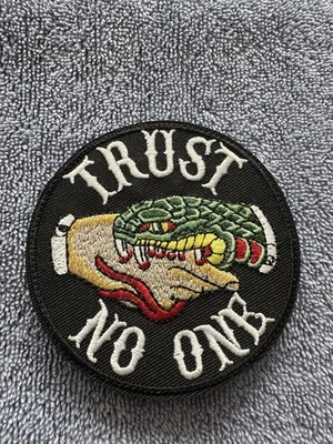 LONEWOLF1852 TRUST NO ONE 3x3 Embroidered Morale Patch Hook Backing Brand New