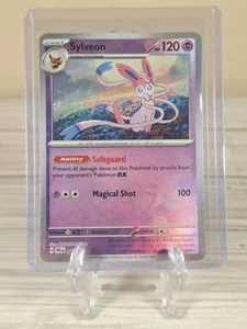 Sylveon (Master Ball Pattern) 040/131 Sv: Prismatic Evolutions Holo - Pokemon Tcg - Bild 1 von 6