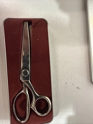 Vintage Gingher Pinking Shears Metal Box  Chrome Scissors/Right Hand Italy BIN6 - Image 1 of 4