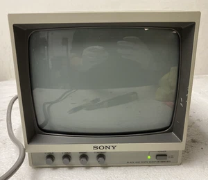 Sony SSM-930 9" Black and White Video Monitor - Picture 1 of 6