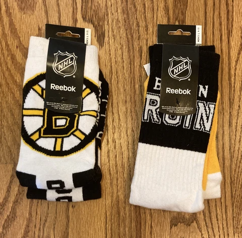 2 Pair Boston Bruins Size 9-11 Men’s Socks Cover