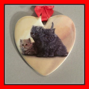 THREE GORGEOUS KITTENS - PRIMITIVE CERAMIC HEART ORNAMENT WITH RIBBON HANGER - Picture 1 of 3