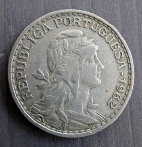 1962 Portugal - 1 Escudo - World Coin - Picture 1 of 4