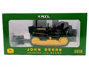 1/16 John Deere 2010 Crawler W/ Blade Plow City Show Ertl - Picture 1 of 3