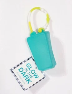 1 Bath Body Works BLAU IM DUNKELN LEUCHTEND Taschenhalter Hand Gel Desinfektionsetui - Bild 1 von 1