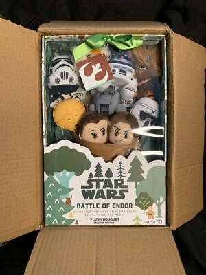 Star Wars Battle of Endor плюшевый День святого Валентина букет юбилей новый в коробке - Изображение 1 из 3