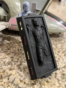 VINTAGE-STYLE 1981 STAR WARS ESB SLAVE-1 HAN SOLO IN CARBONIT - REPRO MIT ABZIEHBILDERN - Bild 1 von 13