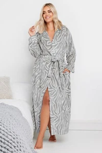 Yours Curve Women's Plus Size Shawl Collar Maxi Dressing Gown - Picture 1 of 7