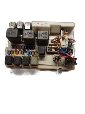 Fuse Box Engine VIN B 4th Digit VQ35DE Fits 04-06 MAXIMA 1331479 - Image 1 of 4