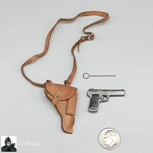 1:6 Maßstab Alert Line Zweiter Weltkrieg sowjetischer NKWD Officer T-33 Pistole (Metall) für 12 Zoll Figur - Bild 1 von 12