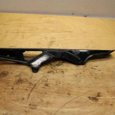 11-17 SUZUKI GSXR750 TRASERO TRANSMISIÓN CADENA PROTECTOR CUBIERTA ESCUDO BB320 Foto 1 de 4