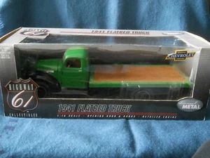Highway 61 1941 Chevrolet Flatbed Truck 1:16 Diecast - Picture 1 of 3