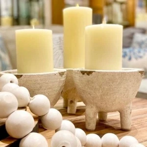 Pottery Barn Premium Flickering Flameless Indoor / Outdoor Pillar Candle 4 x 4.5 - Picture 1 of 10
