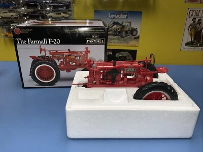 PRECISION SERIES McCORMICK DEERING FARMALL  F-20 FARM TRACTOR 1:16 No.294 - Image 1 of 4