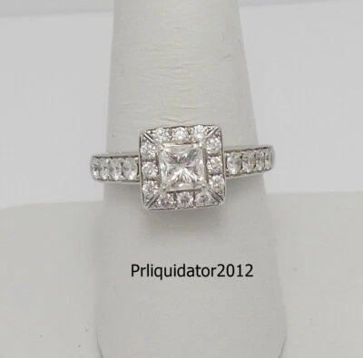 Alianza de compromiso de diamantes de 1,31 quilates de oro blanco de 14 quilates de la colección nupcial Leo Foto 1 de 4