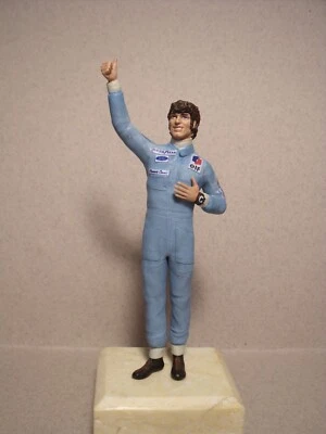 1/18 FIGURE  FRANCOIS CEVERT  TYRRELL  VROOM PAINTED    MINICHAMPS MATTEL SPARK - Image 1 of 4