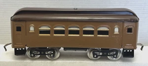 LIONEL PREWAR STANDARD GAUGE 35 TINPLATE BROWN PULLMAN PASSENGER CAR - Picture 1 of 8