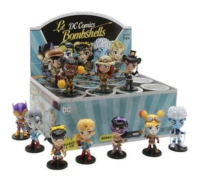 12 Piezas Figura Mystery Lil DC Comics Bombshells Serie 2 Caja Pantalla Lata - Imagen 1 de 3