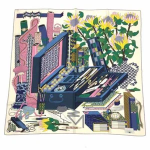 Hermes Carre90 Scarf Les Tresors D'Un Artiste An Artist'S Treasure Whitesilk Aq9 - Picture 1 of 3