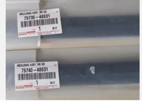 LEXUS GENUINO OEM RX330/350/400 03-08 PUERTA TRASERA VENTANA CINTURÓN MOLDURA JUEGO R&L Foto 1 de 3