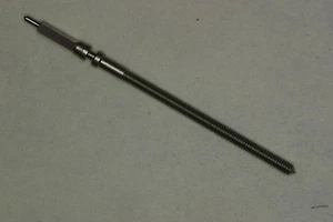 Tige Winding stem Aufzugwelle Albero di carica Helvetia 32 33  NOS 401 - Picture 1 of 1