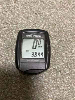 Cateye Vectra Wireless CC VT100W Cycle Computer Bike Accessory 2021 Model - Image 1 of 2