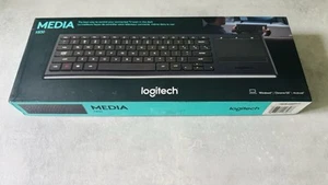 Logitech Media K830 TV Illuminated / Kabellose Bluetooth Tastatur Schwarz Neu - Bild 1 von 8