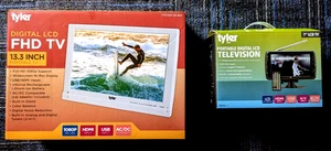 2 tvs 7" & 13.3" Tyler Portable Widescreen LCD TVs w/ Detachable Antennas USB/SD - Picture 1 of 6