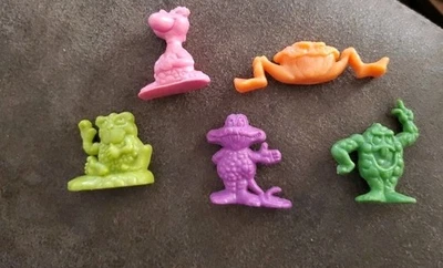 Lote de 5 figuras de plástico Freakies Cereal Prizes vintage años 70 Foto 1 de 4
