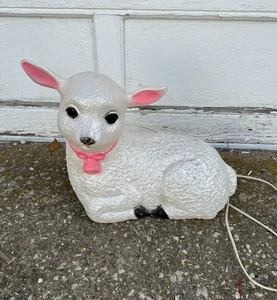 Vintage '87 Union Products Agnello Plastica Pasqua Soffiaggio Stampo Pecora Rosa Fiocco Natività - Foto 1 di 14