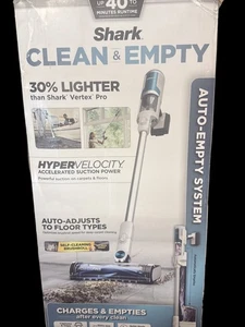 Shark BU3120 Aspiradora Inalámbrica LIMPIA Y VACÍA en Varilla con Vacío Automático Blanco - Imagen 1 de 1