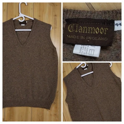 Clanmoor Men's 100% Wool V-Neck Sweater Vest Size 44 XL Brown Made in England - Image 1 of 4