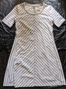 T By Talbot's Shirt Dress Size Small Petite Gray White Chevron Knit - Picture 1 of 12